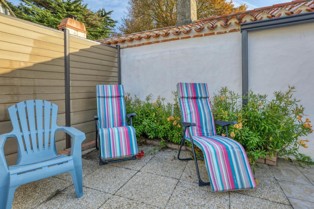 Maison Charmante A L'Epine Avec Jardin Cloture Et Terrasse エクステリア 写真